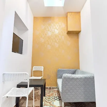 Stanford Gara De Nord ホテル 3*