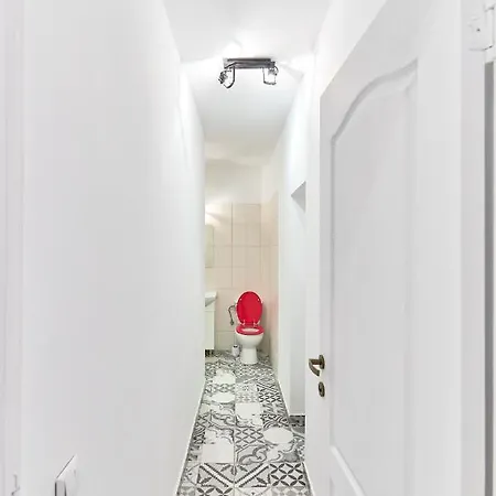 Stanford Gara De Nord 3*