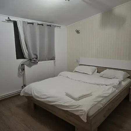 Hotel Stanford Gara De Nord