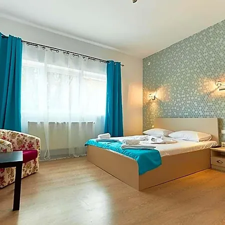 Stanford Gara De Nord 3*