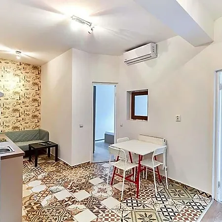Stanford Gara De Nord 3*