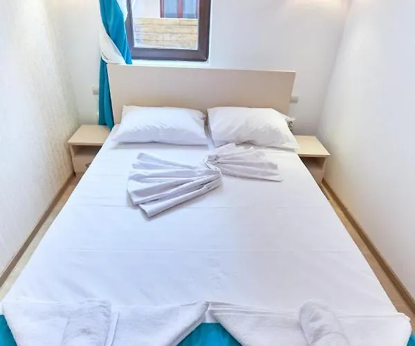 Stanford Gara De Nord 3*