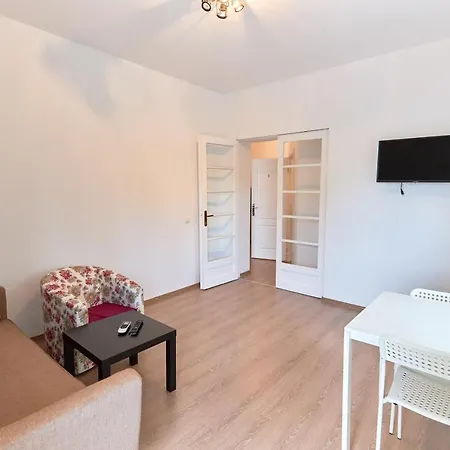 Stanford Gara De Nord מלון בוקרשט