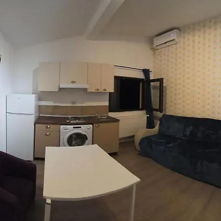 Stanford Gara De Nord Szálloda Bukarest