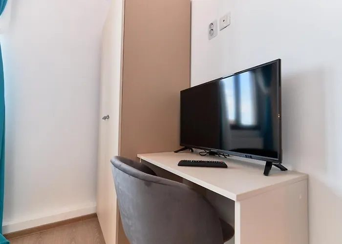 Stanford Gara De Nord Bukarest