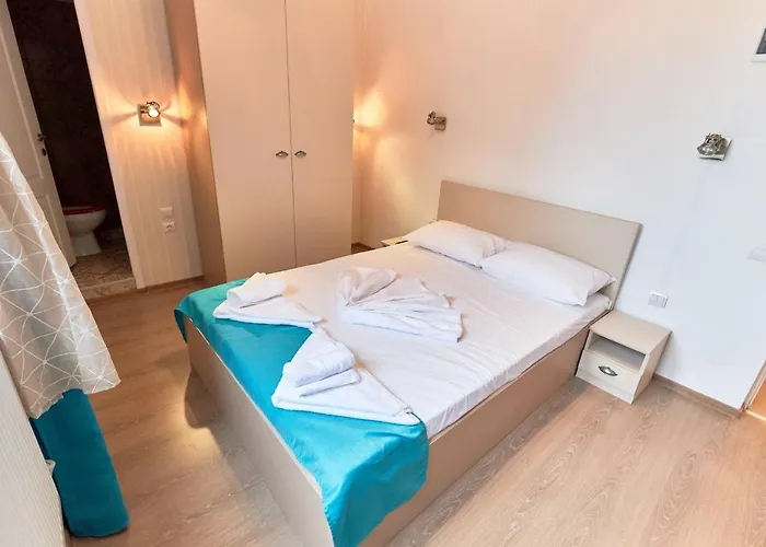 Stanford Gara De Nord 3*