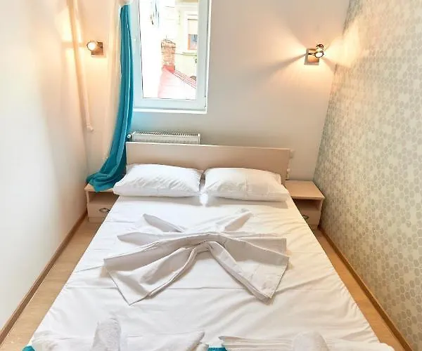 Stanford Gara De Nord Bukarest