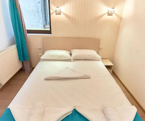 Stanford Gara De Nord