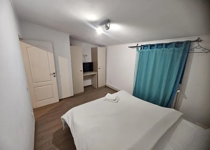 Stanford Gara De Nord Szálloda Bukarest