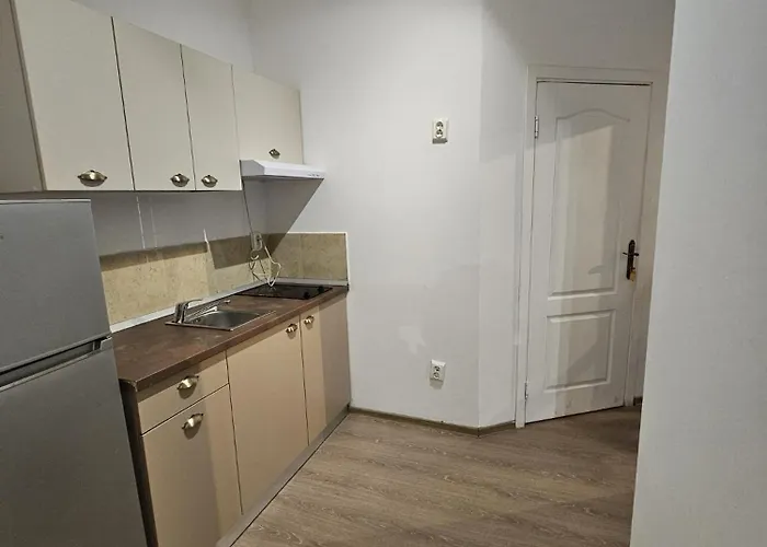 Otel Stanford Gara De Nord