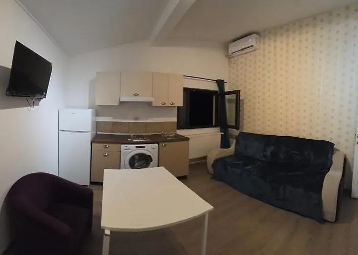 Stanford Gara De Nord Szálloda Bukarest