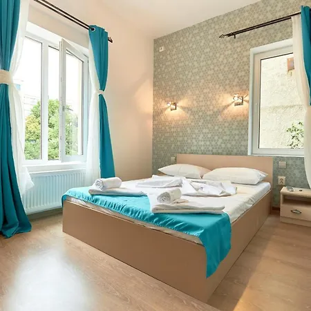 Stanford Gara De Nord ホテル 3*